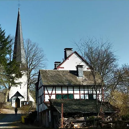 Vakantiehuis Alte Schule Kirmutscheid *